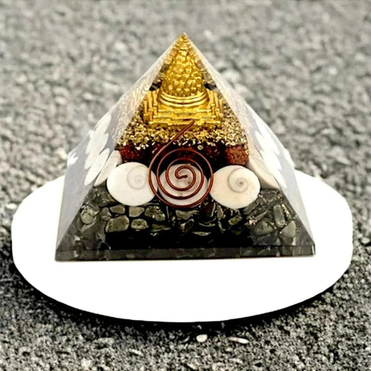 PyritePyramid™ | Fortune Holder